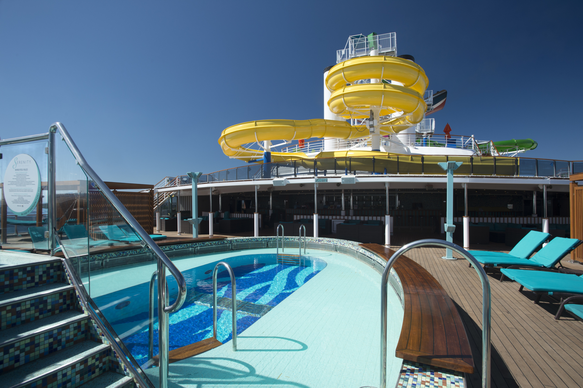 MyCruise Carnival Legend Offentlige-arealer Pool-spa5
